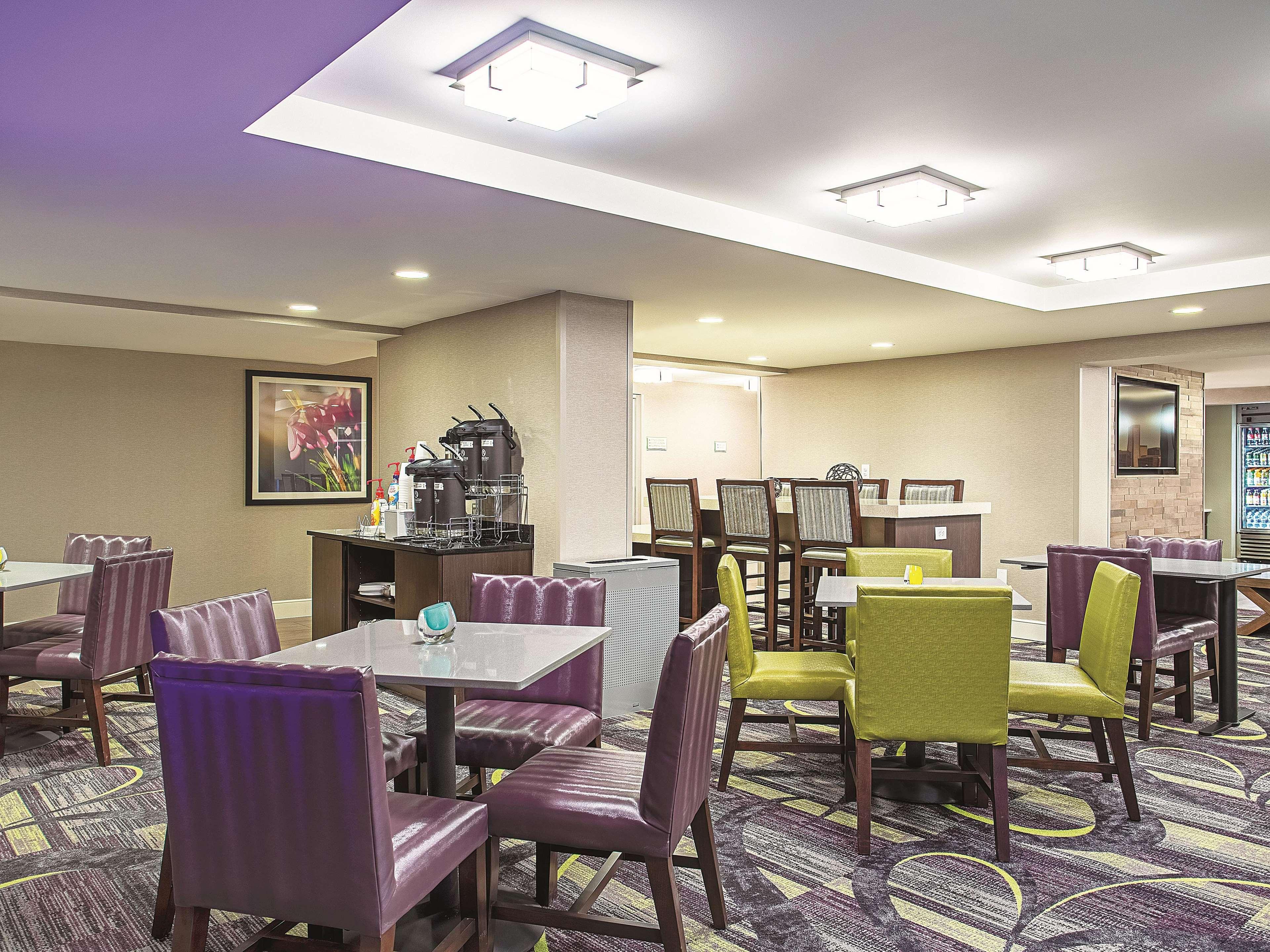 La Quinta By Wyndham Baltimore N / White Marsh Rosedale Eksteriør billede