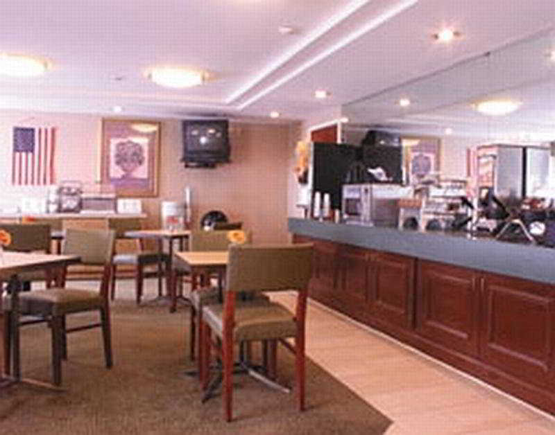 La Quinta By Wyndham Baltimore N / White Marsh Rosedale Restaurant billede