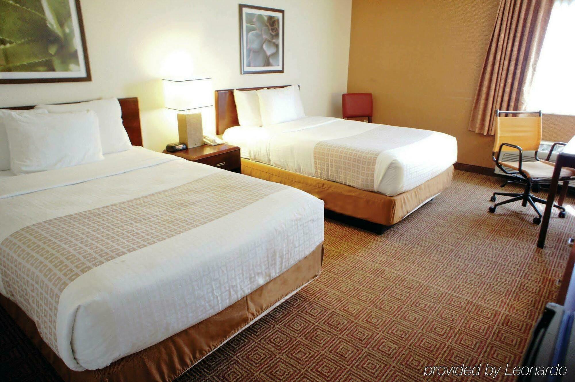 La Quinta By Wyndham Baltimore N / White Marsh Rosedale Eksteriør billede